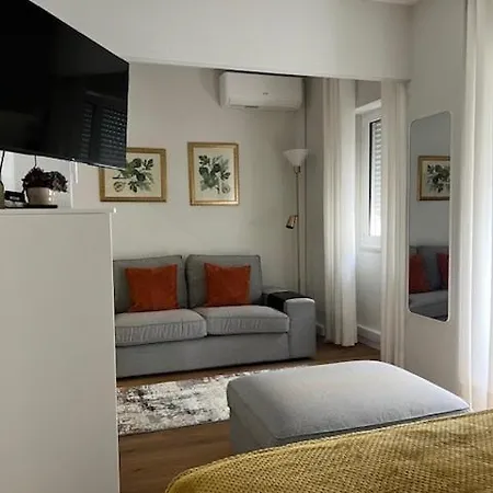 Charming And Renewed 1 Bedroom In Campolide Lisboa