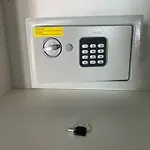 Charming And Renewed 1 Bedroom In Campolide Apartament *
