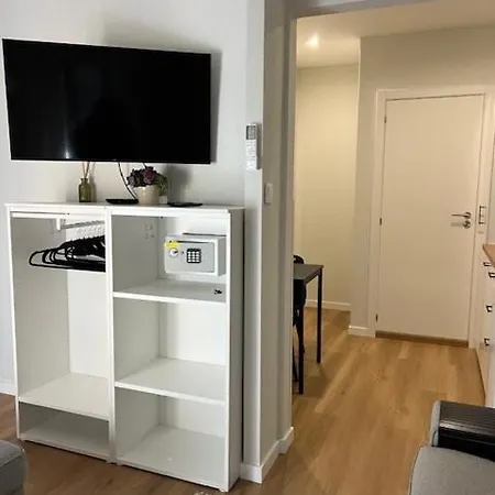 Appartement Charming And Renewed 1 Bedroom In Campolide Lisboa